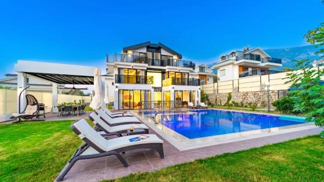 Villa Balkan