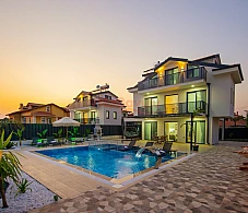Villa Moon 2